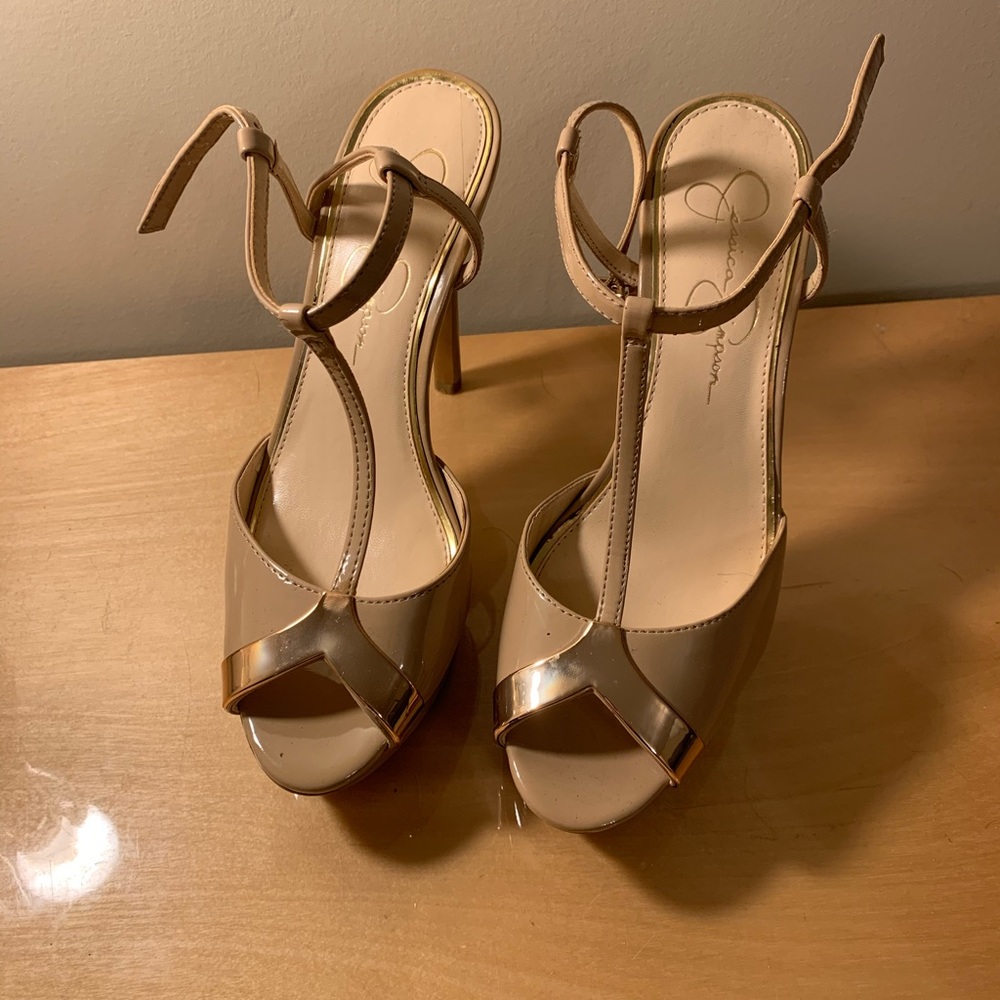 Jessica Simpson nude platform heels